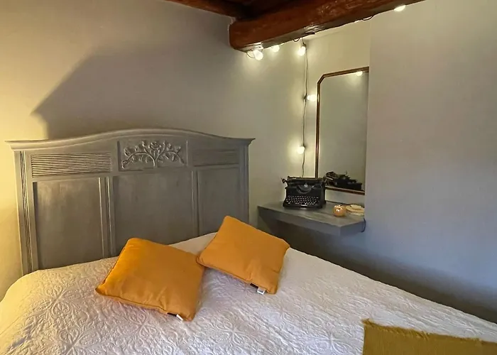 Het Houwershuuske 度假居 *